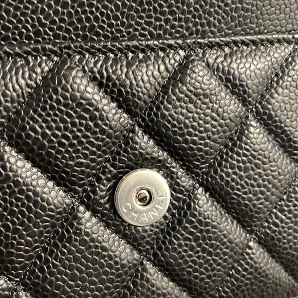 Chanel Wallet on Chain - Picture 4 of 9